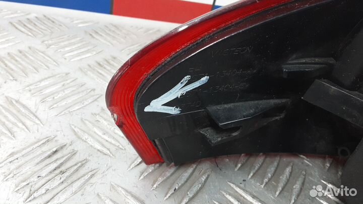 Фонарь Ford Mondeo 4 (2007-2015)