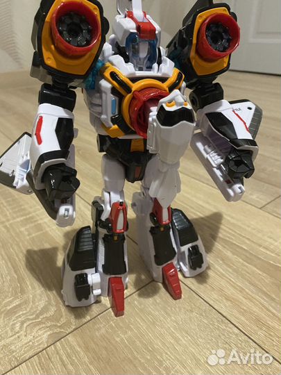 Робот трансформер