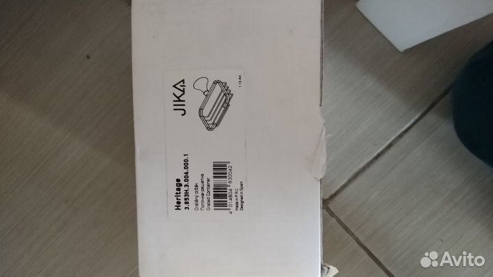 Полочка-решетка jika