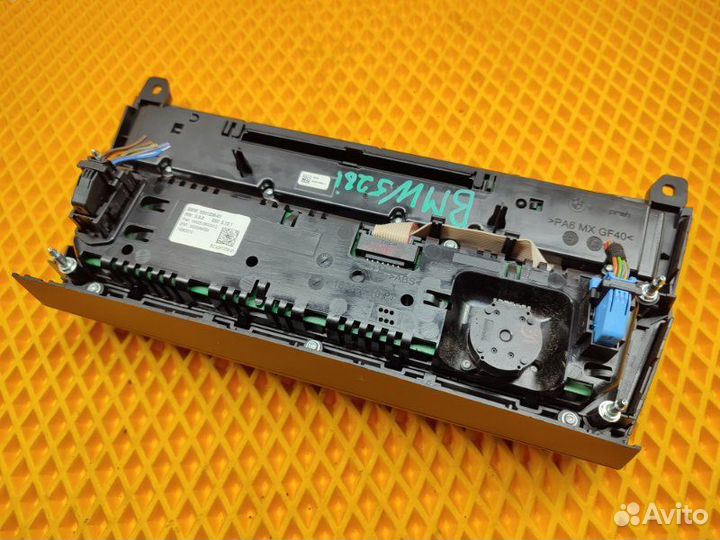 Блок управления климатом и магнитолой Bmw 5 F10