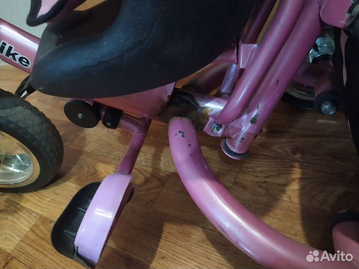 Детский трехколесный велосипед