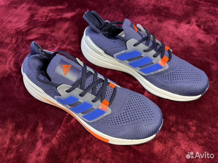 Кроссовки adidas летние