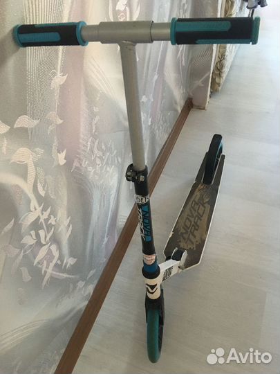 Самокат б/у в хорошем состоянии