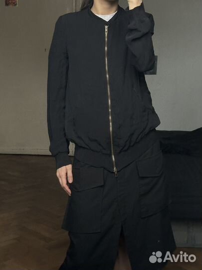 Бомбер / ветровка из шелка