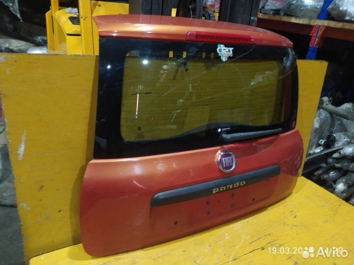 Дверь багажника Fiat Panda 319 2011-2024