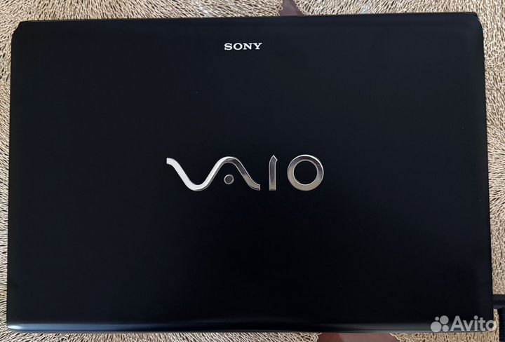 Ноутбук Sony Vaio SVE1712T1RB