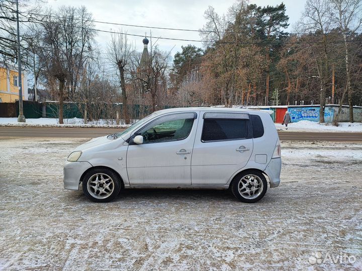 Daihatsu YRV 1.3 AT, 2001, 176 000 км