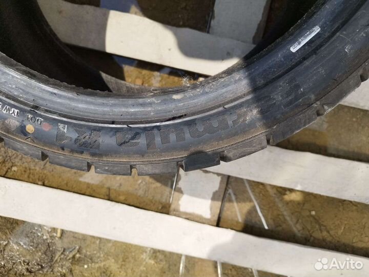 Tri Ace Formula 1 265/35 R18 97W