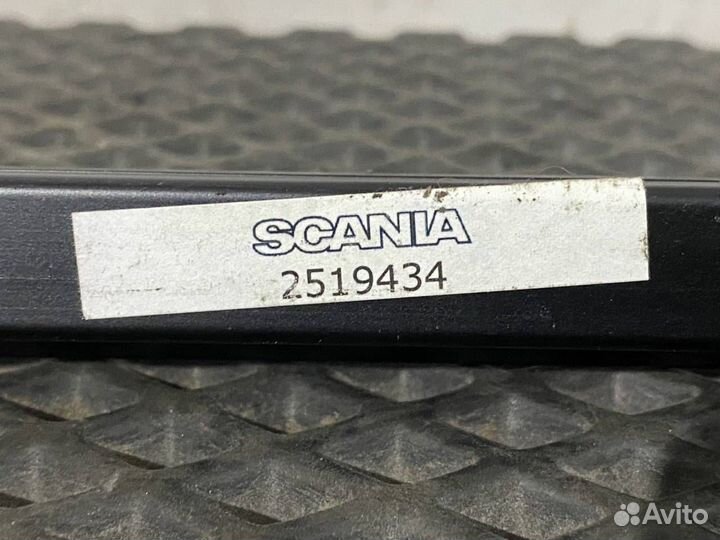 Направляющая шторки Scania 6 2519434