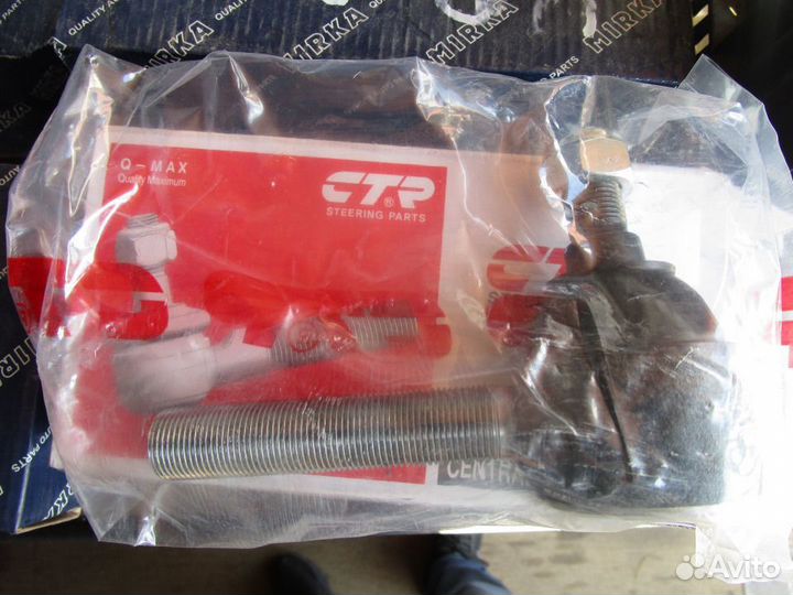 Рулевой наконечник левый Isuzu