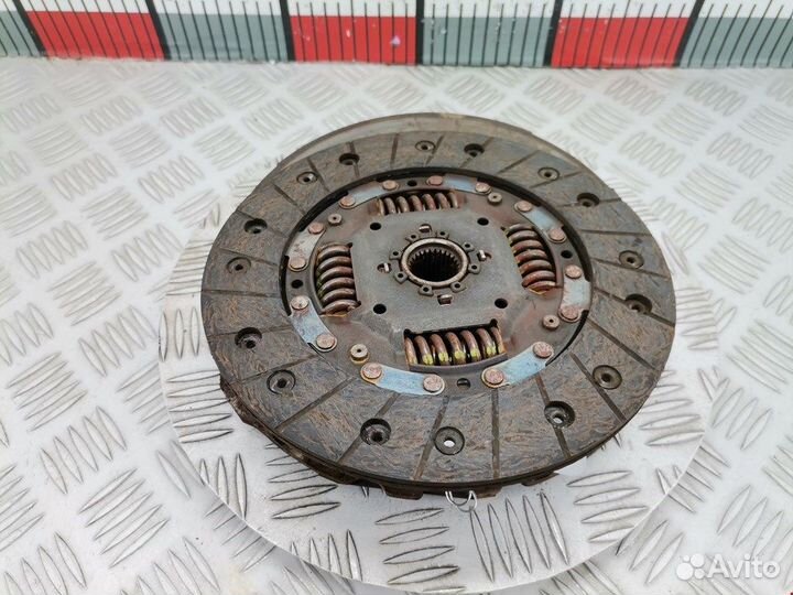 Маховик (демпфер сцепления) для Volkswagen Golf 4