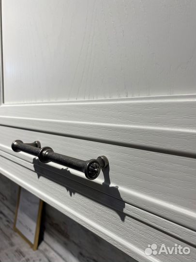 Кухня угловая берлин 37 (4,2*2,1 М) гриджио-бьянка