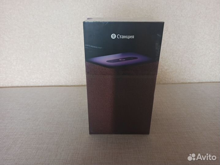 Умная колонка Яндекс Станция 2 с Алисой