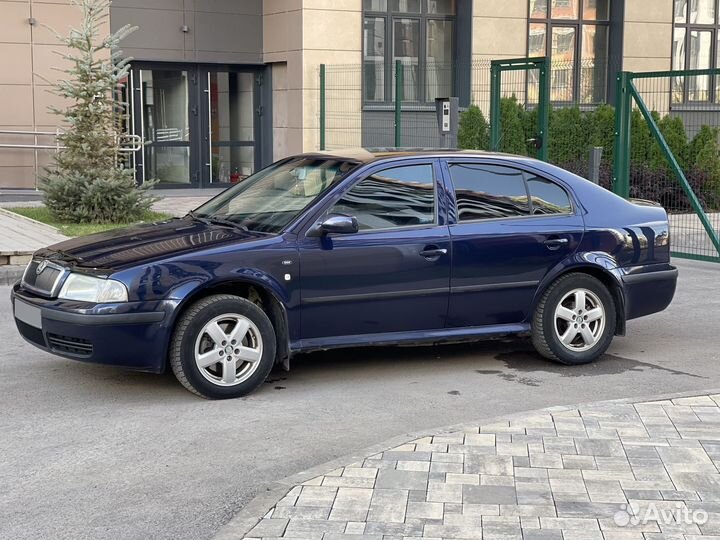 Skoda Octavia 1.8 МТ, 2004, 256 000 км