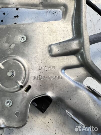 Передний правый стеклоподьемник land rover l322