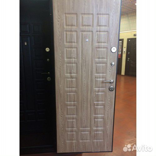 Склад дверей