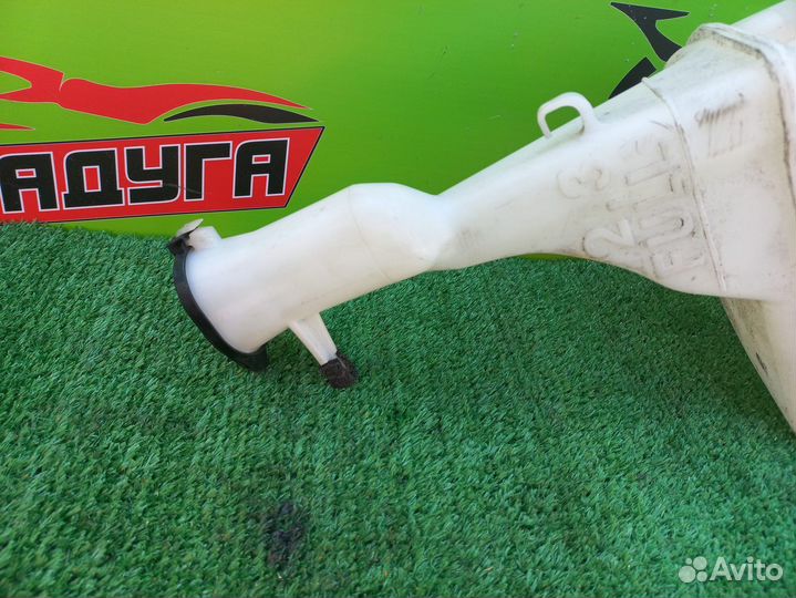 Бачок омывателя toyota NCP20,NCP21,NCP25,NCP30,NCP