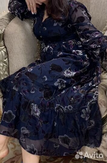 Нарядное платье