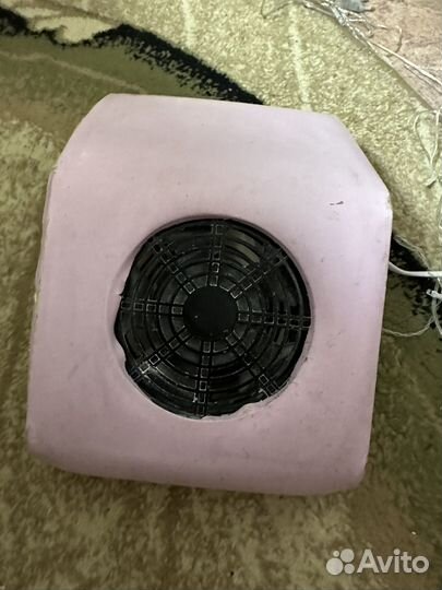 Лампа для ногтей