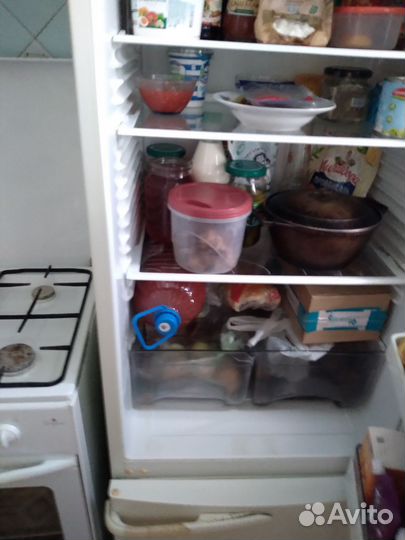 Холодильник бу Атлант