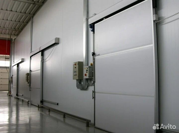 Дверь для холодильной камеры