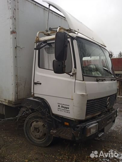 Mercedes-Benz 814, 1992