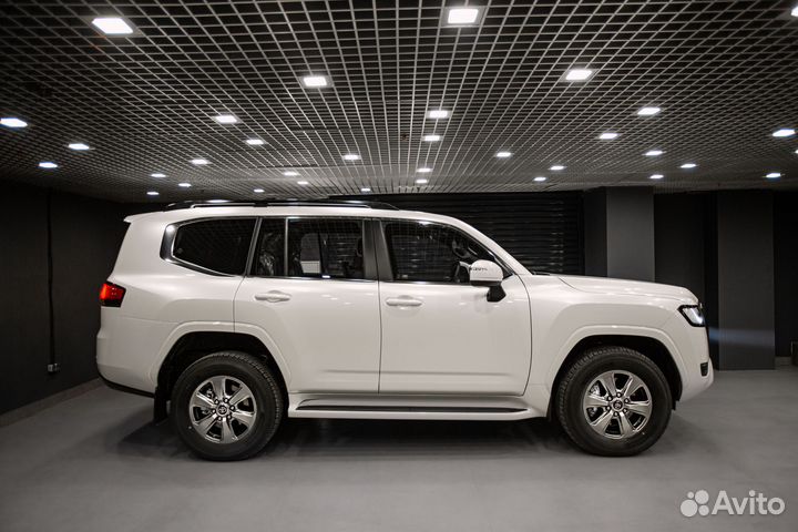 Toyota Land Cruiser 3.5 AT, 2023, 99 км