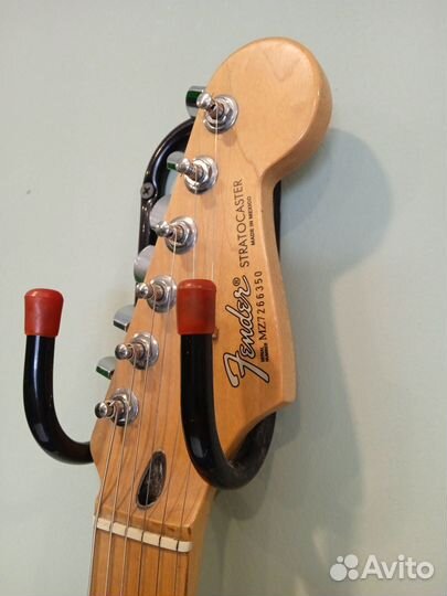 Электрогитара Fender Stratocaster 2007 г