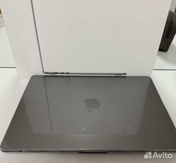 Apple macbook air 15 m2 2023