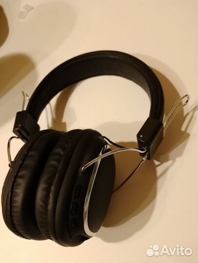 Беспроводные наушники