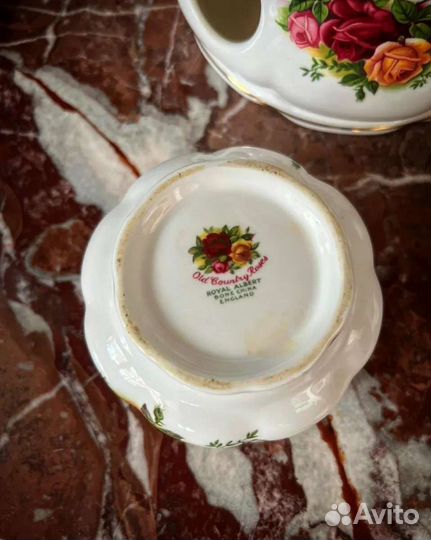 Royal Albert old Country Rose