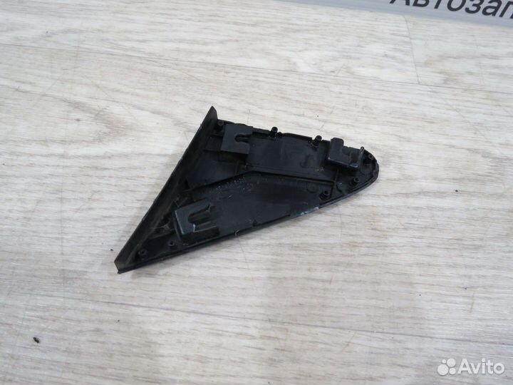 Накладка крыла переднего правого Kia Rio 3