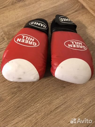 Боксерские перчатки 10 oz green hill