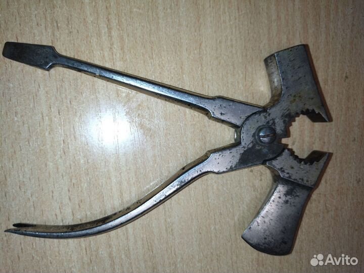 Инструмент военного связиста 2 мировой войны