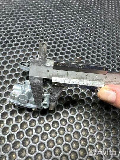 Краник бензобака Suzuki GSX-R600/750, SV650