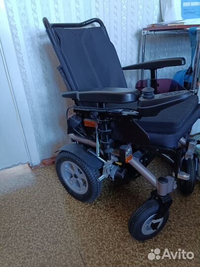 Инвалидная электроколяска Ortonica Pulse 210