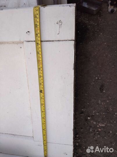 Двери Деревянные крепкие