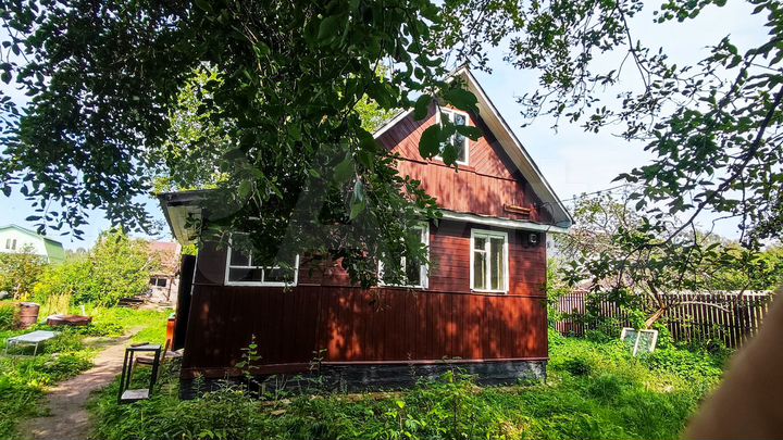 Дом 50 м² на участке 6 сот.