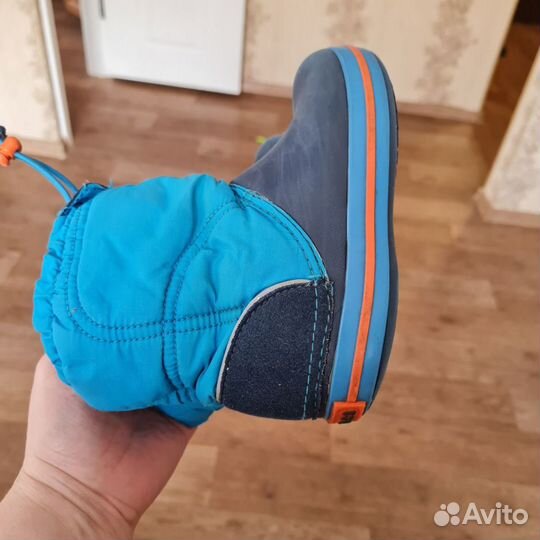 Детские резиновые сапоги crocs