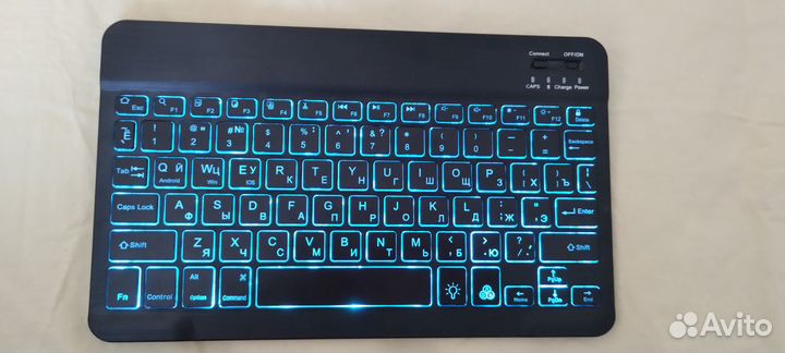 Bluetooth мини клавиатура с подсветкой