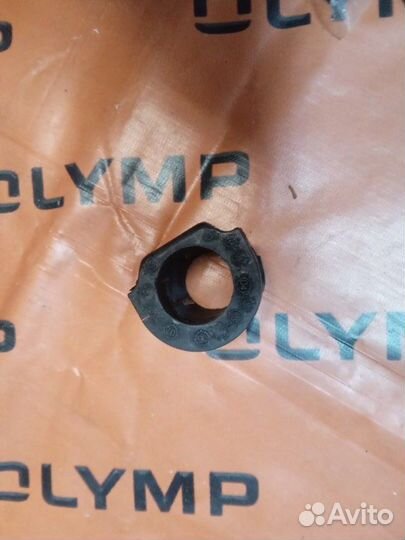 Втулка стабилизатора передняя Honda Stream