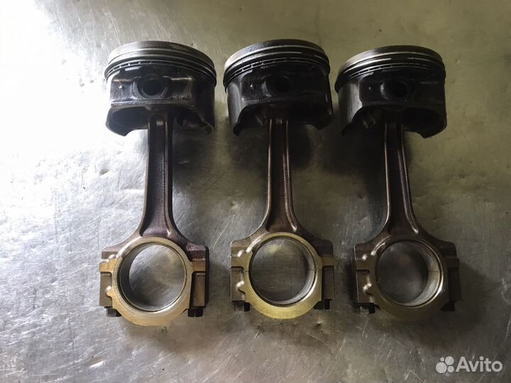 Поршень+шатун eddb Ford Zetec 2.0 Focus 1 Maverick