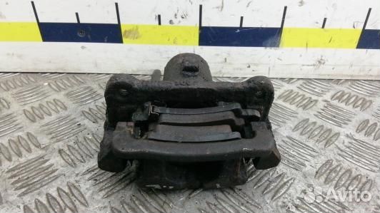 Суппорт тормозной задний правый toyota corolla E12