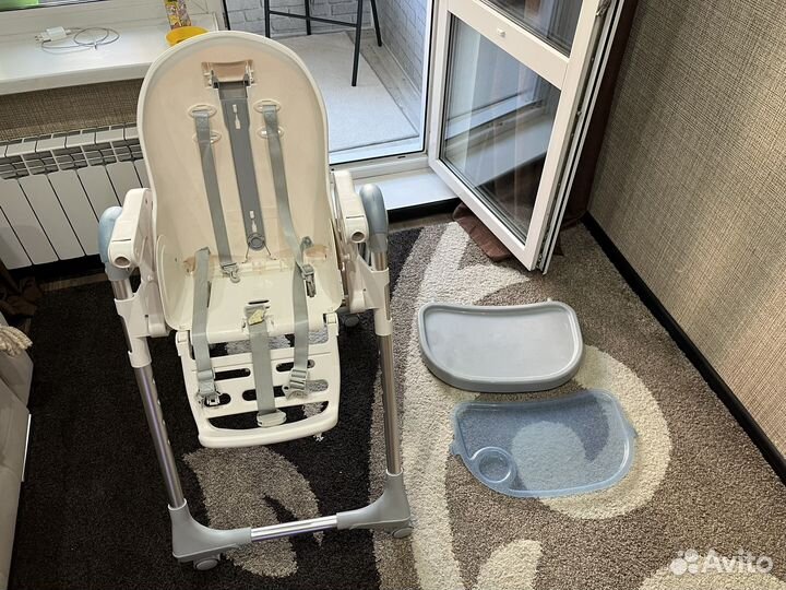 Стульчик для кормления baoneo