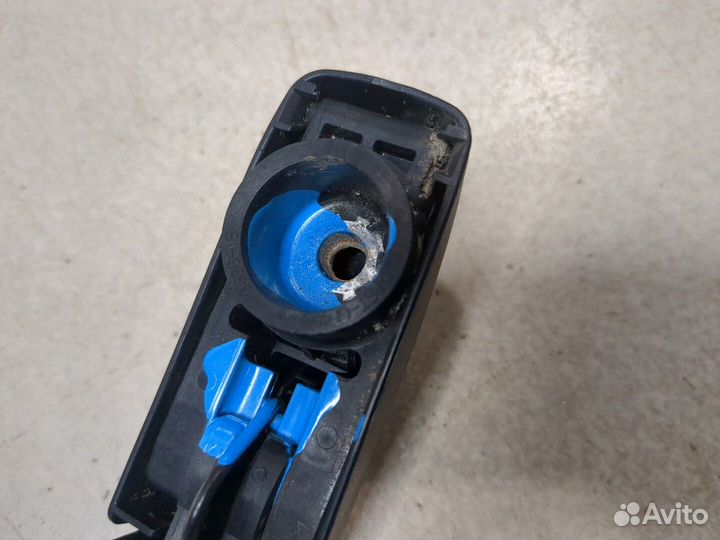 Щеткодержатель левый задний Dodge Durango