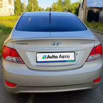 Hyundai Solaris 1.6 AT, 2011, 115 720 км, с пробегом, цена 850 000 руб.