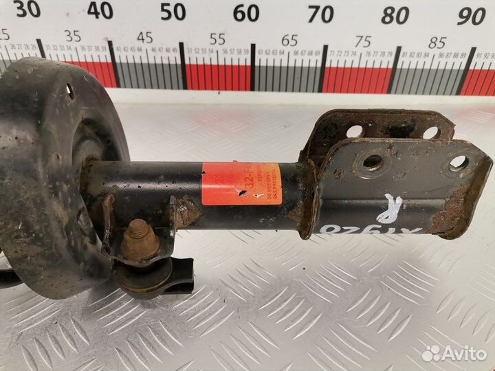 Стойка для Opel Astra G