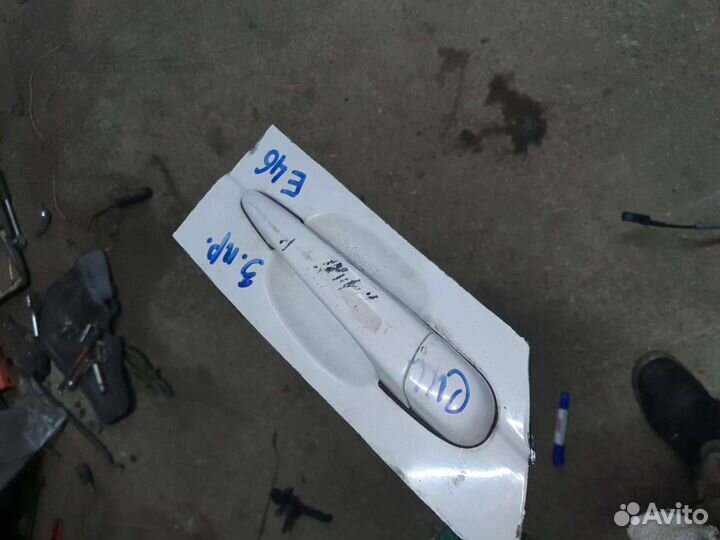 Ручка двери задняя правая на бмв е46