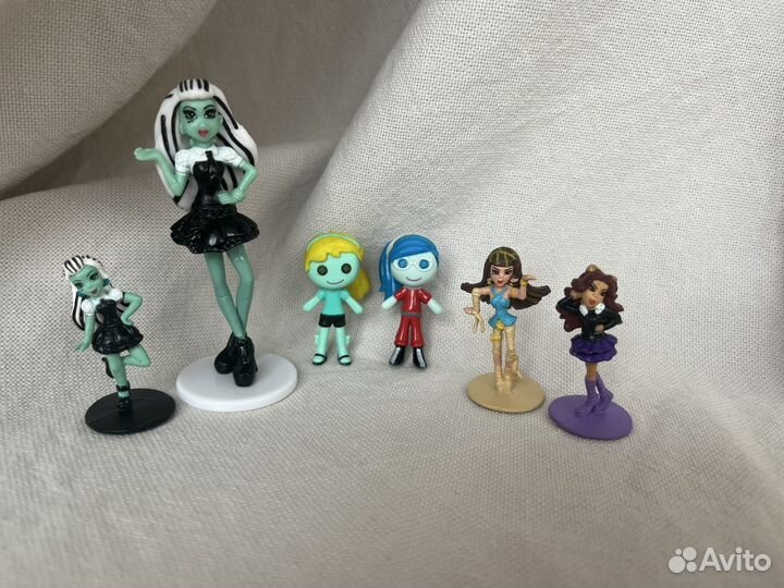 Игрушки из киндера Скрепыши буквы на магните