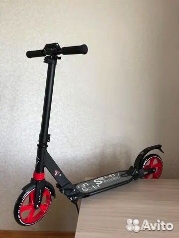 Самокаты трюковые. Самокат городской